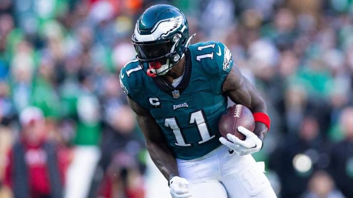 2025 NFL Kickoff Game prediction, odds, line, start time: Eagles vs. Cowboys picks by expert on a 24