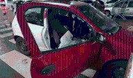 Una mujer policía fue detenida porque dejó a su hijo de 3 años encerrado en el auto en un shopping