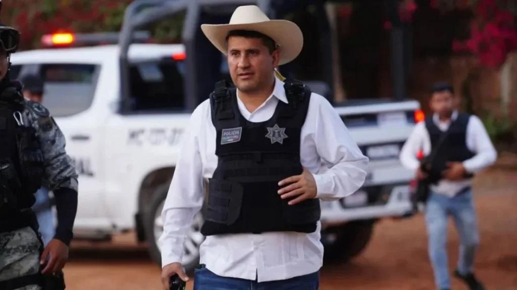 Alcalde de Uruapan llega a acuerdo con FGE para reforzar seguridad