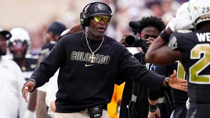 Buffaloes at Cougars odds, picks and predictions