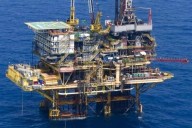 Lanza México 800 mil mdd en deuda para respaldar a Pemex
