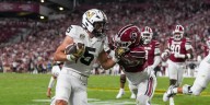 South Carolina falls to Vanderbilt 31
