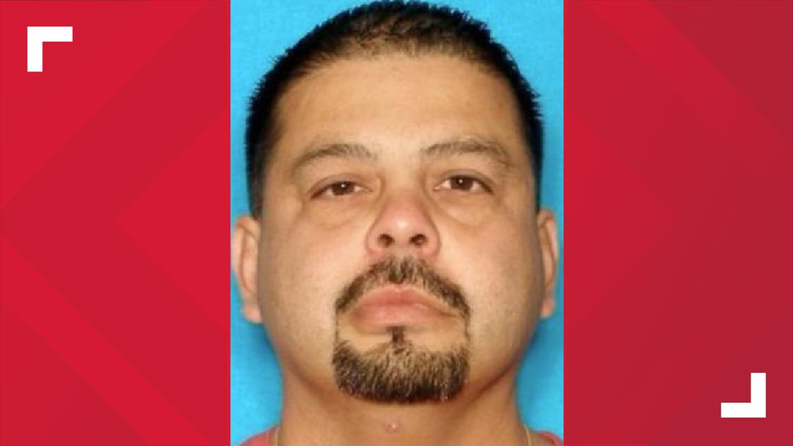 Guadalupe County seeks help to arrest Raul Jimenez Jr.