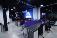 Inversionistas de EU piden diálogo con gobierno de México por adeudos de TV Azteca