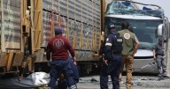 Accidente en Atlacomulco suma al menos 10 fallecidos