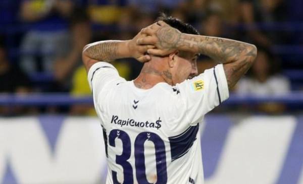 FIFA suspendió por un año a varios futbolistas, entre ellos un ex Gimnasia