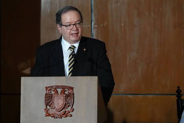 “La UNAM no está rebasada por situaciones de violencia”, asegura el rector tras asesinato de alumno