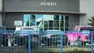 Trabajador de 59 años fallece en planta Adient de Derramadero