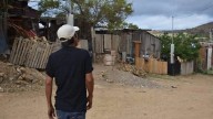 Adolescentes de 13 años comienzan a destacar en barbería en el albergue de San Andrés