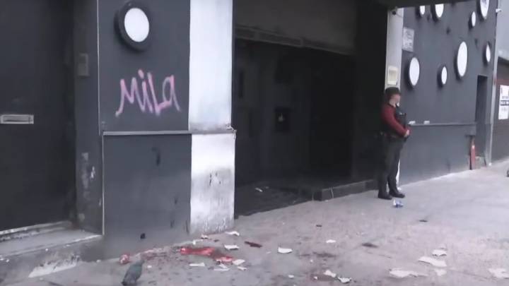 Batalla campal en un boliche en Palermo: dos jóvenes fueron apuñalados Ocurrió en INK, ubicado en Niceto Vega y Bonpland. Los jóvenes heridos de arma blanca fueron trasladados por el SAME al hospital 