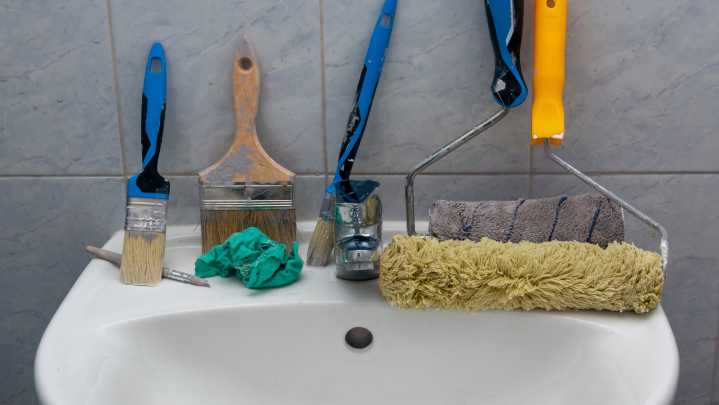 Can You Paint Your Bathroom Sink?