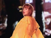 Pop star Taylor Swift returns to late