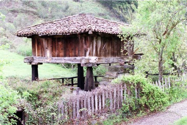 Los hórreos protagonizarán unas jornadas internacionales en Liébana