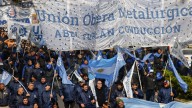 Marcha masiva en San Nicolás por los despidos en Ternium