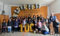 Lago Blanco, Torres entregó equipamiento, un Aula Digital Móvil y anunció la construcción del Albergue Comunal