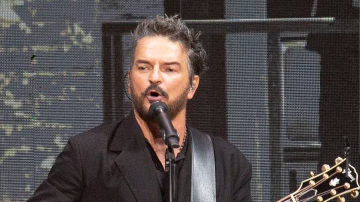 Ricardo Arjona no se detiene: agotó cinco funciones en Argentina y está a punto de liquidar la sexta