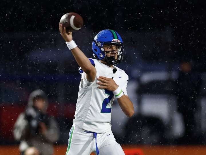 Live scoreboard, recaps for Friday’s high school football games (Week 2)