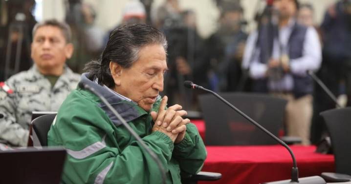 Alejandro Toledo es trasladado a clínica para recibir atención médica
