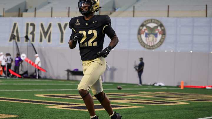 Army football: Sophomore Pickett, dad help saved crash victim