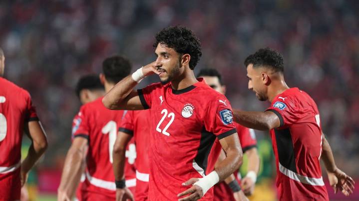 Man City forward Omar Marmoush hurts knee while playing for Egypt