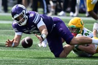 Column: Northwestern no obstacle for No. 4 Oregon in 34