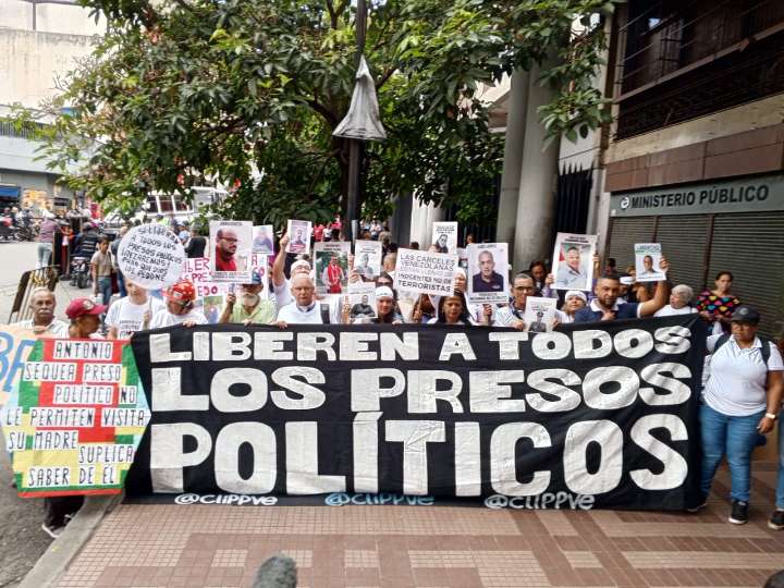 Foro Penal reporta 823 arrestos por razones políticas en Venezuela