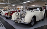 One of the country’s most distinctive car collections goes on sale in Chicago