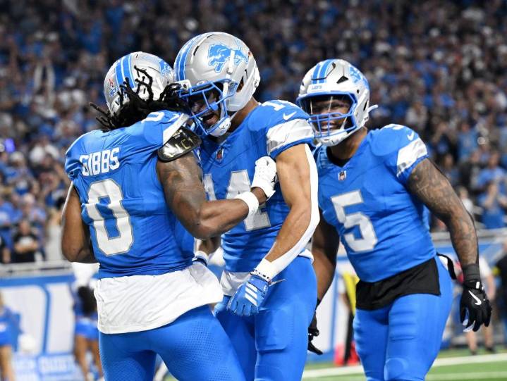 Ben who? Lions stomp Bears in Johnson’s return, 52