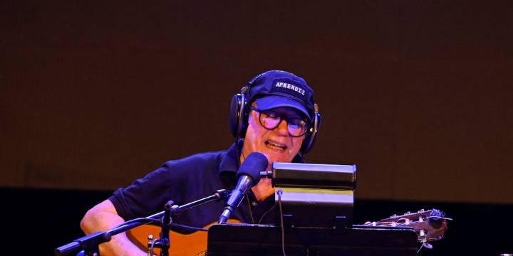 Silvio Rodríguez arrancó su gira latinoamericana con un emotivo recital en La Habana