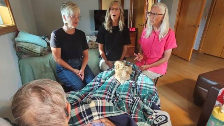 Hakes: These Iowa City singers provide comfort during the final days