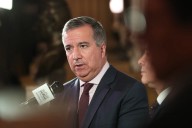 MEF: establecimiento de la pensión mínima es una de las reformas más importantes