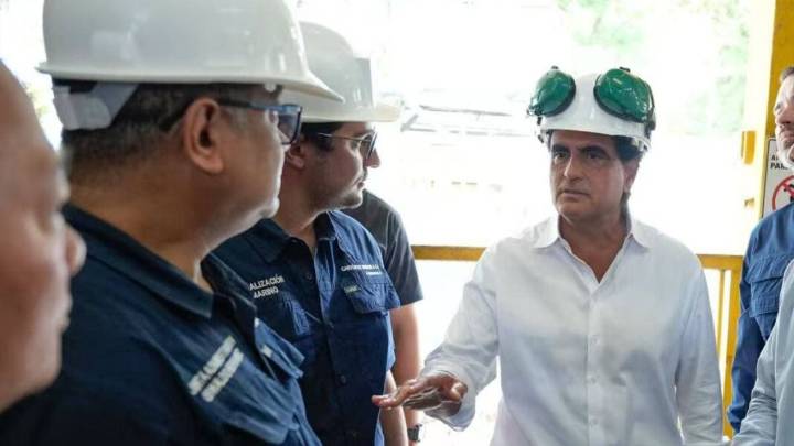 Alex Saab: Inversión internacional por más de 40 millones de dólares impulsará las fábricas de cartón en Venezuela