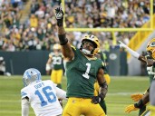 Jordan Love starts fast and Parsons gets a sack in his Green Bay debut as Packers defeat Lions 27