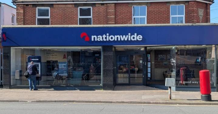 Nationwide customers with current accounts can claim £100 bonus payments