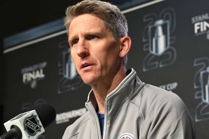 Edmonton Oilers coach Kris Knoblauch gives update on contract status