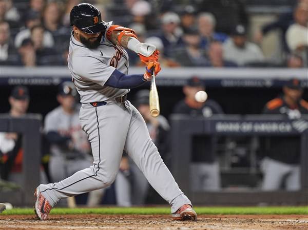 Torres' 3 RBIs lead Tigers over Yankees 11