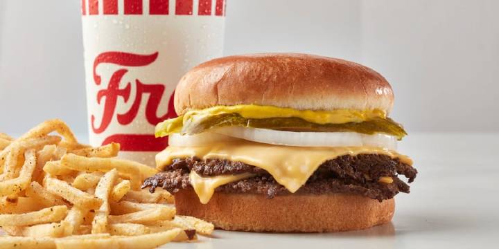 Freddy’s opens in York on Labor Day