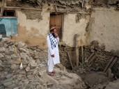 Search for survivors on after earthquake kills 800 in Afghanistan