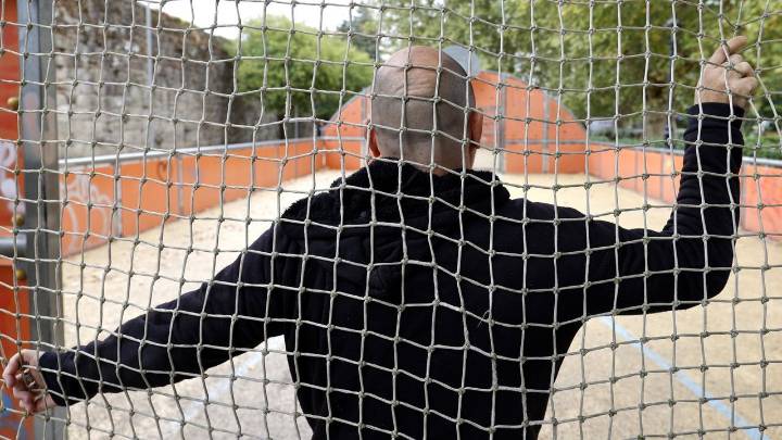 El grito de auxilio de un padre tras los intentos de suicidio de su hija: «Necesito que nos ayuden a salvarle la vida»