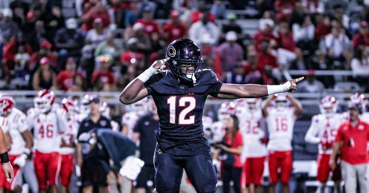 Corona Centennial takes advantage of turnovers to upset Mater Dei