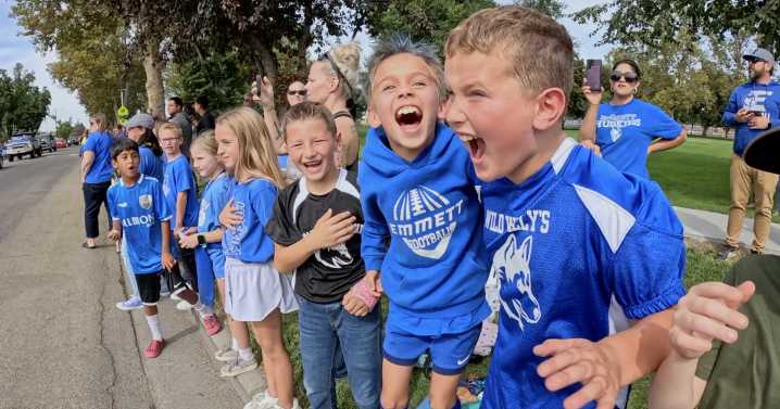 Emmett celebrates homecoming with parade, community pride