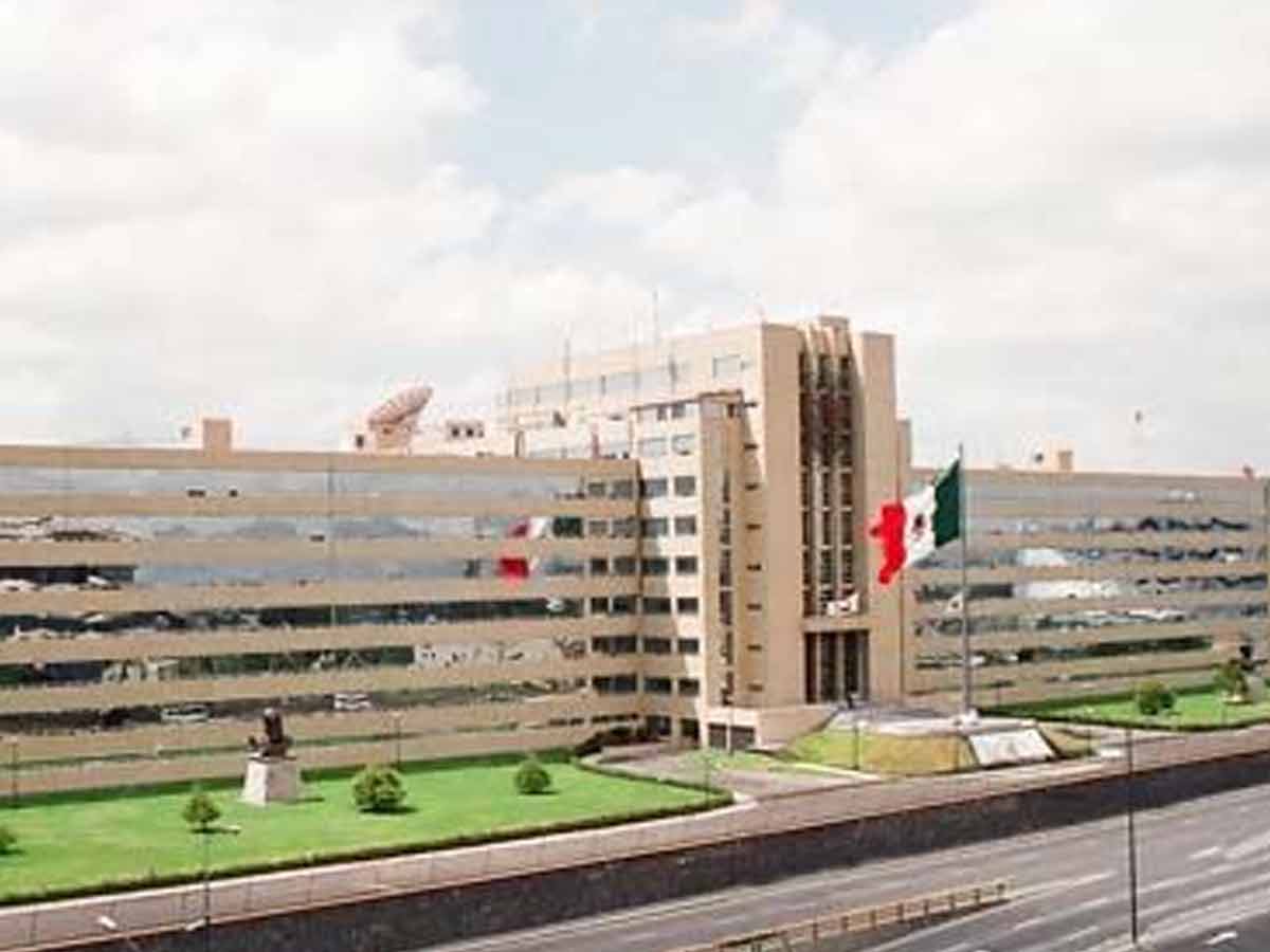 Fuerza Aérea Mexicana refuerza estrategia de seguridad y combate a la corrupción