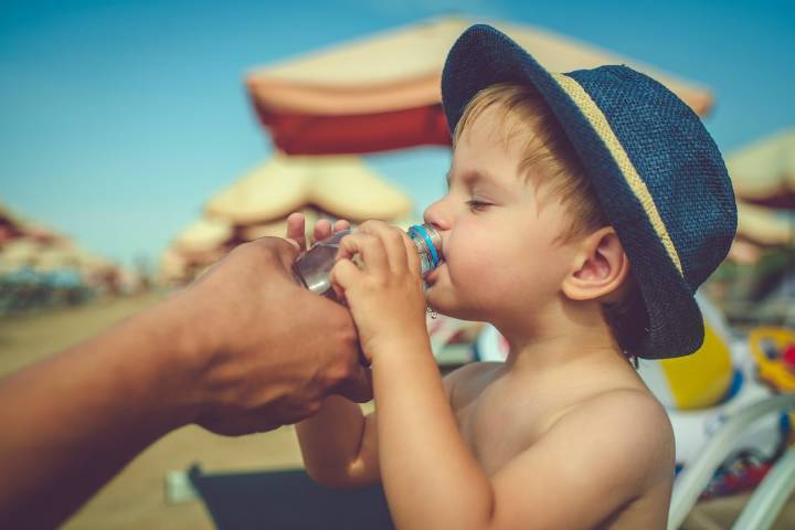 Los efectos de las bebidas energéticas en los niños (y algunas alternativas saludables)