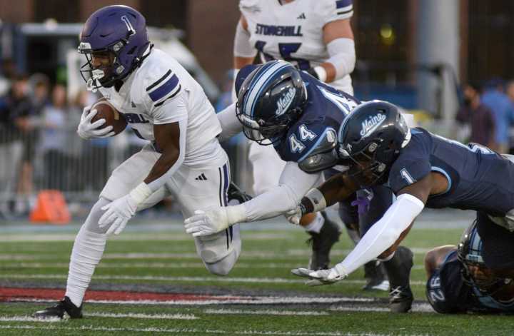 Stonehill stuns UMaine football, wins with late touchdown pass