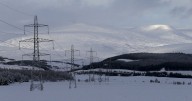 Campaigners call for public inquiry over pylon consultation deadline