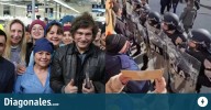 Milei apareció con Karina en Tierra del Fuego y los recibieron con críticas e insultos