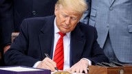 Trump inicia renegociación del T