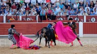 FOTOS | Susto en la segunda novillada de la Feria de Albacete