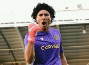 Guillermo Ochoa debuta con AEL Limassol y recibe goleada en Chipre