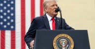 Trump amenaza con declarar una emergencia nacional en Washington para controlar el crimen